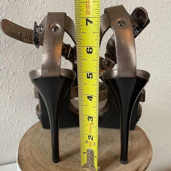 Steve Madden Strappy Leather Heels Size 7.5 EUC - Picture 5 of 6